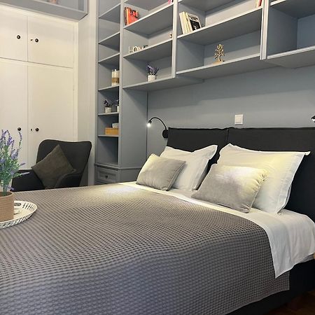Apartamento Living Near Acropolis By Sylvia Staikou 2Nd & 3D Floor Atenas Exterior foto