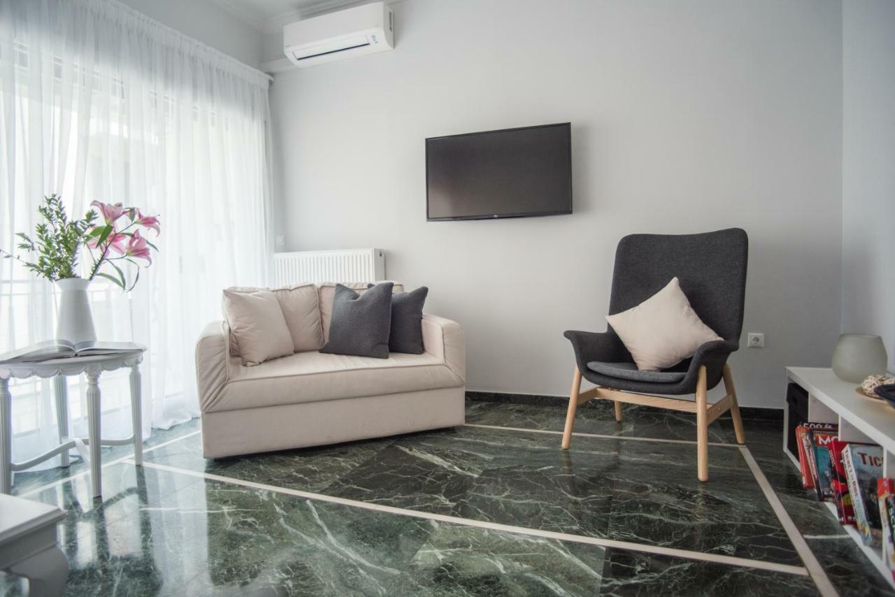 Apartamento Living Near Acropolis By Sylvia Staikou 2Nd & 3D Floor Atenas Exterior foto