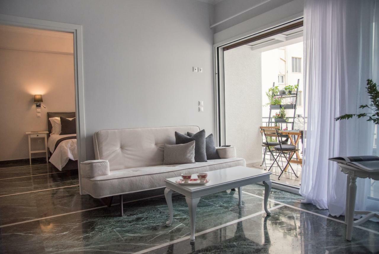 Apartamento Living Near Acropolis By Sylvia Staikou 2Nd & 3D Floor Atenas Exterior foto
