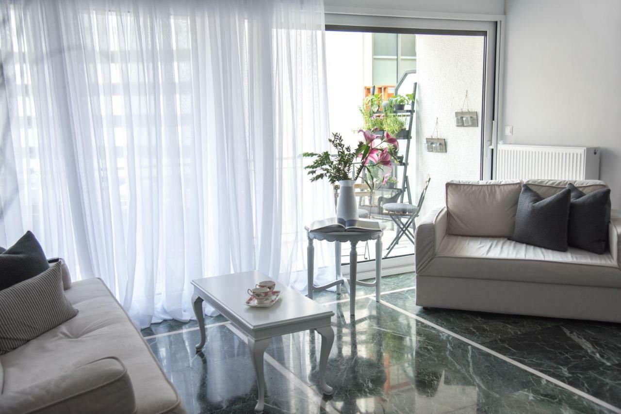 Apartamento Living Near Acropolis By Sylvia Staikou 2Nd & 3D Floor Atenas Exterior foto